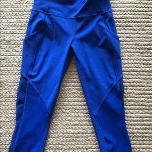 Lululemon leggings size 4